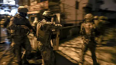 Çekmeköy'de narkotik operasyonu: 1 polis şehit oldu