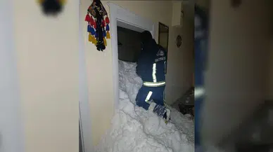 Van Çatak’ta peş peşe çığ düştü: Kurtarma çalışması başladı