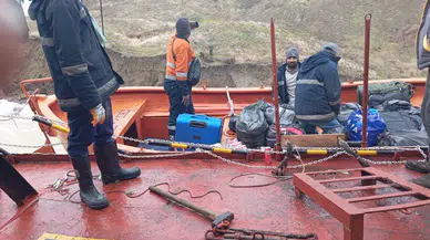 Kerç Boğazı'nda Türk gemisi karaya oturdu