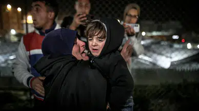 İsrail, sadece 12 Filistinlinin geçişine izin verdi