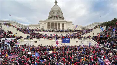 ABD Kongresi'nde İran operasyonuna yönelik sert eleştiriler