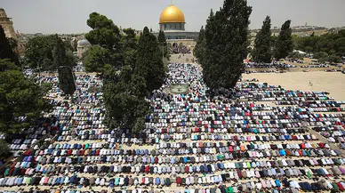 İsrail'den Mescid-i Aksa kararı: “Cuma namazı yasaklandı”