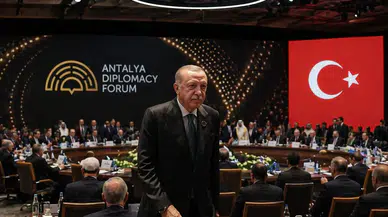 Alman basını, Türkiye’nin “çok yönlü ve esnek” diplomasisini övdü