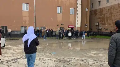 Diyarbakır'da okul bahçesine yıldırım isabet etti: 2 çocuk hayatını kaybetti