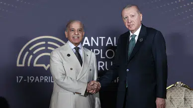 Cumhurbaşkanı Erdoğan'dan Antalya'da yoğun diplomasi trafiği