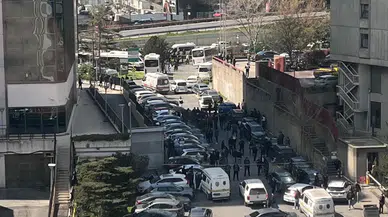 Beşiktaş’taki terör saldırısı sonrası polisle alay eden 8 şahsa gözaltı