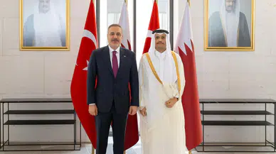 Doha’da kritik diplomasi trafiği sürüyor: Bakan Fidan, Katar Başbakanı Al Sani ile görüştü