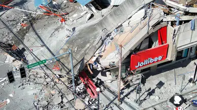 Filipinler’de 7,8 büyüklüğünde deprem