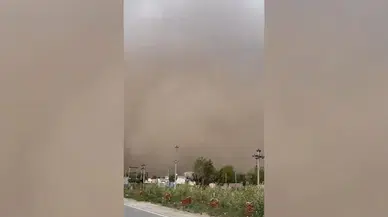 Hindistan’ın bazı bölgelerinde toz fırtınası etkili oldu