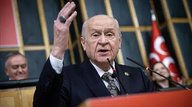 MHP Lideri Bahçeli'den Özgür Özel'e sert tepki: "Özgür Özel, Cumhuriyet Halk Partisi’nin içinde bulunduğu krizi derinleştirecek hamleler yapmaktadır"