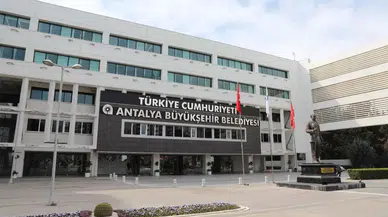 CHP'li Antalya Büyükşehir Belediyesinde yolsuzluk soruşturması: 5 kişi tutuklandı