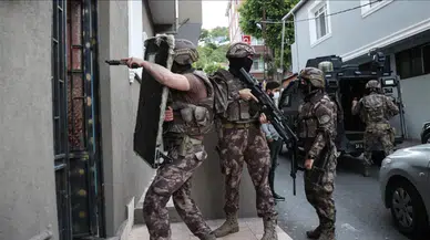 Terör örgütlerine yönelik operasyonlarda 233 şüpheli yakalandı