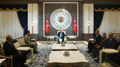 Cumhurbaşkanı Erdoğan, Pakistan Savunma Kuvvetleri ve Kara Kuvvetleri Komutanı Munir'i kabul etti