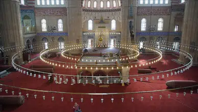 Mimar Sinan'ın "ustalık eseri" Selimiye'ye metrekaresinde 729 bin ilmekli özel halı