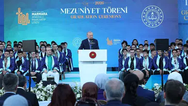 Cumhurbaşkanı Erdoğan, torununun mezuniyet törenine katıldı