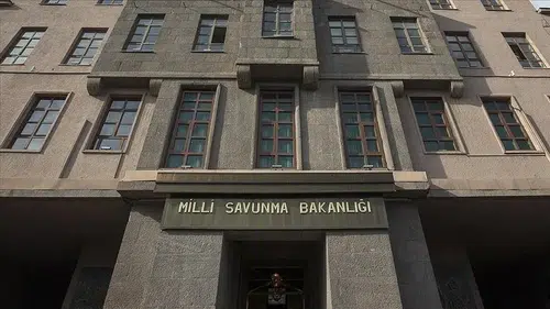 MSB: “Sınır kapısındaki bayrağımıza saldırılmasıyla ilgili idari tahkikat başlatılmıştır”