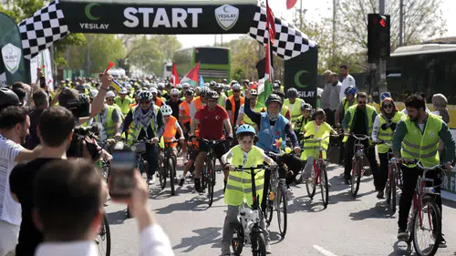 Küresel Sumud Filosu için İstanbul'da anlamlı dayanışma: Pedallar Gazze için döndü