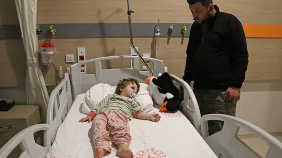 Yalova’da komşu dehşeti: Baba ve 14 aylık kızı hastanelik oldu