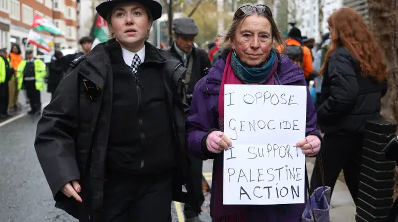 Filistin Eylem Örgütü'nün kurucularından Ammori, örgütün İngiltere'de yasaklanmasına karşı mahkemeye başvurdu