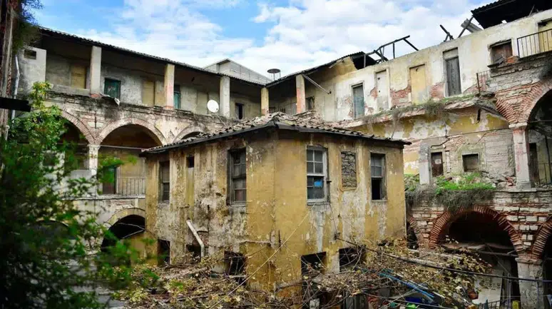 Şekerci Han’da restorasyon süreci başladı