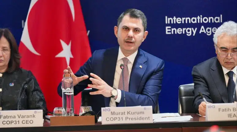 Bakan Kurum: "Son on yılda yenilenebilir enerji üretimimizi 3 katına çıkardık"