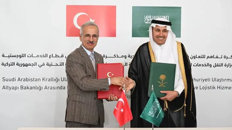 Türkiye ile Suudi Arabistan, lojistik ve demir yolu alanlarında iş birliğine imza attı