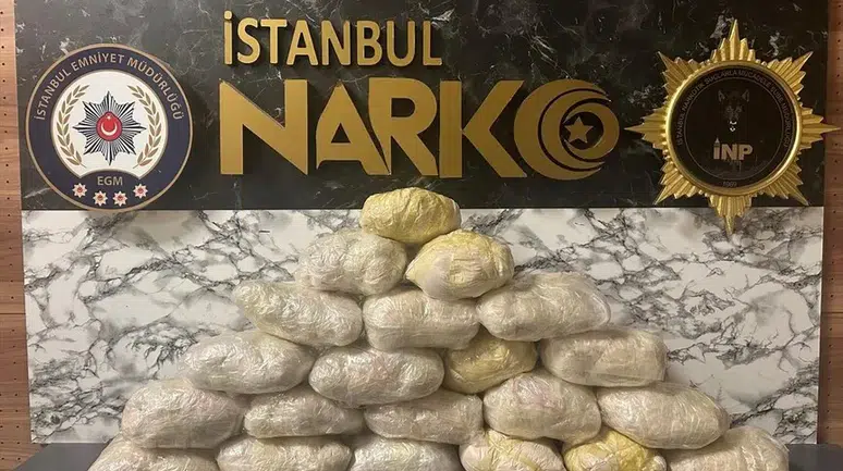 İstanbul’da uyuşturucu operasyonu: Otomobilde 21,6 kilo eroin bulundu