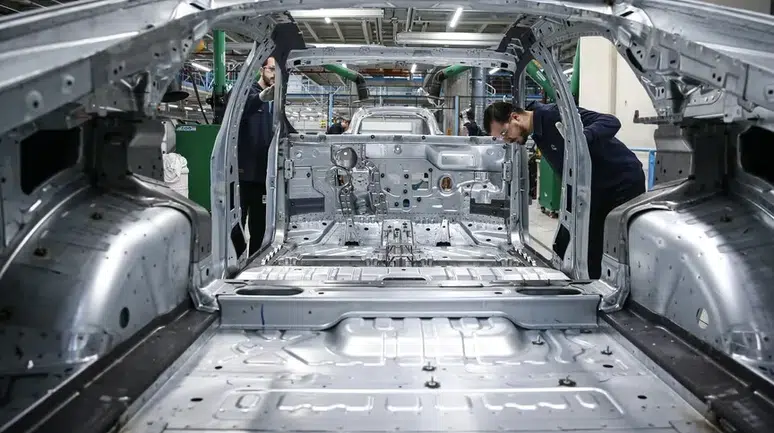 Otomotivin kalbi Bursa'da atıyor: Üretilen her 3 araçtan 1'i Bursa fabrikalarından çıktı