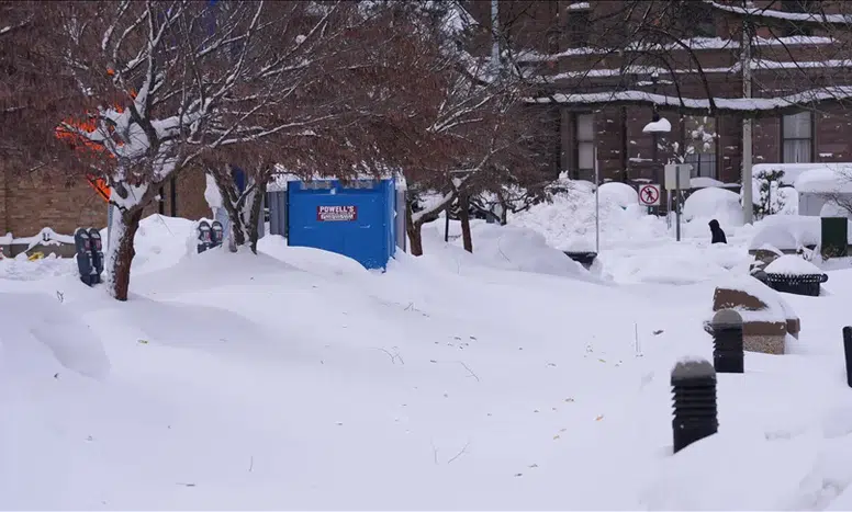 ABD'de kar fırtınası: 2 bin 500 uçuş iptal edildi