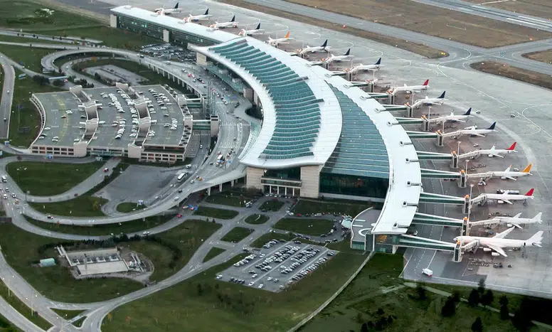 Ankara Esenboğa Havalimanı'nın 3'üncü pisti ve yeni kulesi bugün hizmete açılacak