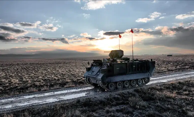 Türkiye'nin ilk yerli elektrikli zırhlı aracı E-ZPT göreve hazır