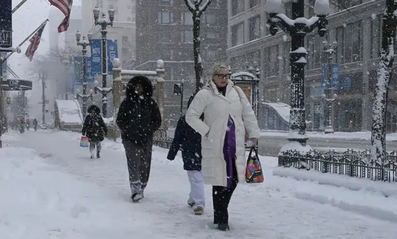 ABD'de kar fırtınası ve aşırı soğuklar nedeniyle 11 kişi hayatını kaybetti