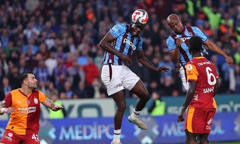 Trabzonspor, Galatasaray’ı devirdi