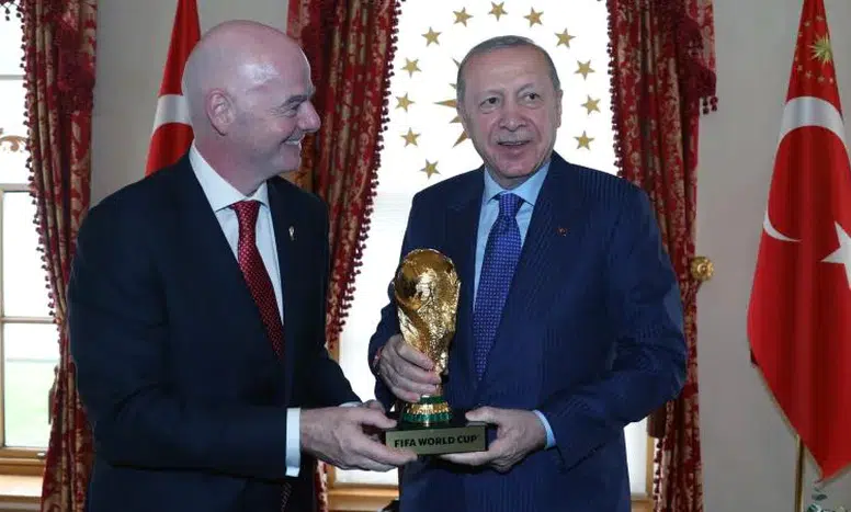 Cumhurbaşkanı Erdoğan, FIFA Başkanı Infantino’yu kabul etti