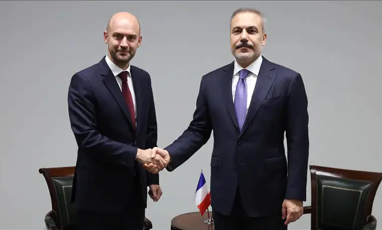 Bakan Fidan ile Fransız mevkidaşı Barrot ile görüştü