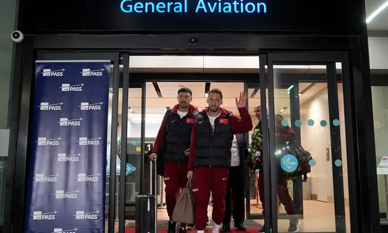 Dünya Kupası biletini alan Millilerimiz yurda döndü