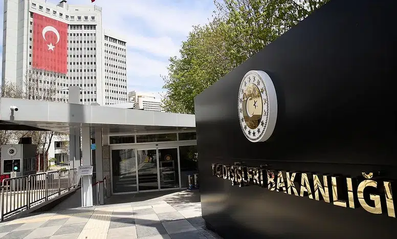 Türkiye, alıkonulan aktivistlere sözlü ve fiziki şiddet uygulayan İsrailli bakana tepki gösterdi