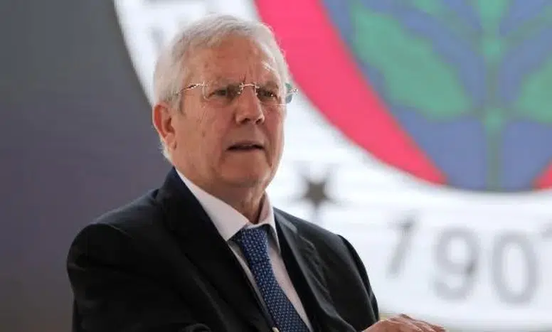 Aziz Yıldırım Fenerbahçe başkanlığına adaylığını açıkladı