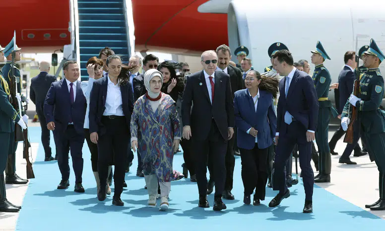 Cumhurbaşkanı Erdoğan Türkistan'a geldi