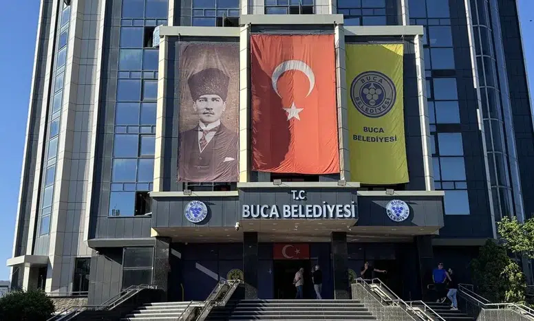 CHP’li Buca Belediyesine rüşvet ve irtikap operasyonu: 53 kişi gözaltında
