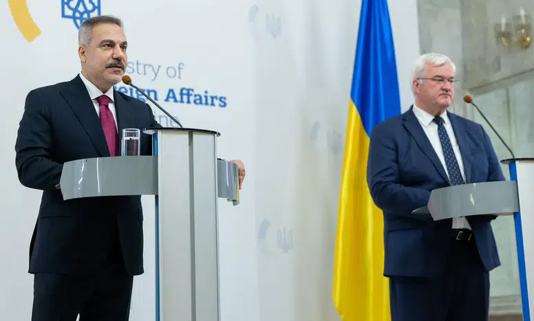 Bakan Fidan’dan Kiev’de Karadeniz ve İstanbul müzakereleri vurgusu: "Savaşın Karadeniz'e taşınmasını istemiyoruz"