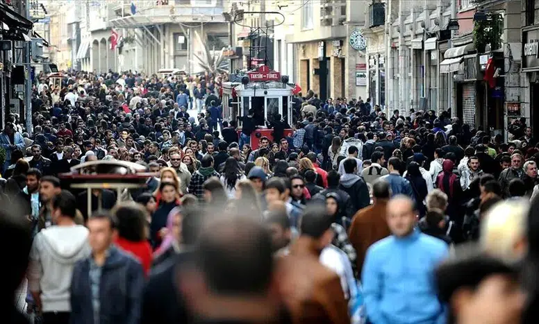 TÜİK 2026 nüfus verilerini paylaştı: Türkiye, genç gücüyle Avrupa’nın zirvesinde