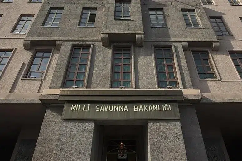 MSB: “Sınır kapısındaki bayrağımıza saldırılmasıyla ilgili idari tahkikat başlatılmıştır”
