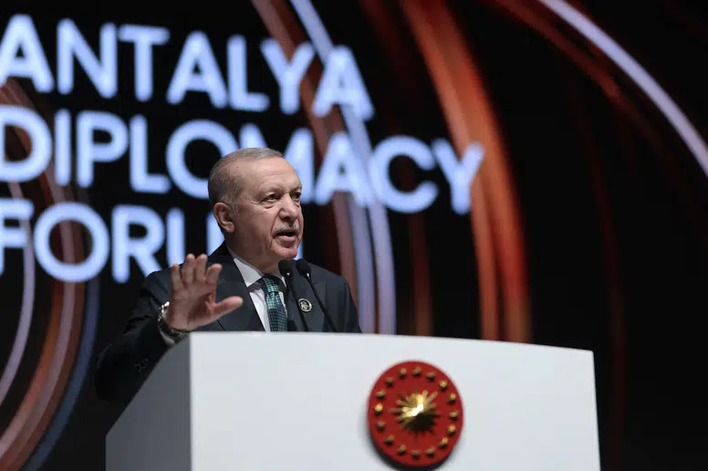 Cumhurbaşkanı Erdoğan Antalya'dan dünyaya seslendi: "Dünya beşten büyüktür şiarı gerçekleşmeden sistem krizi çözülemez”