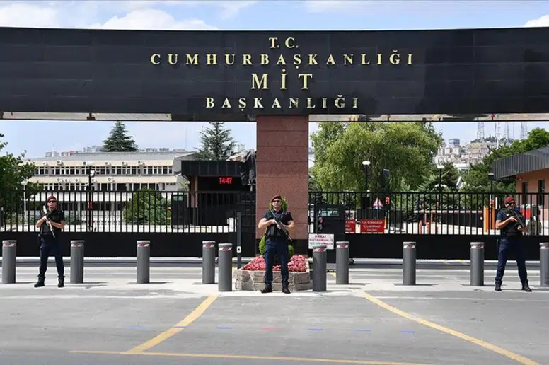 MİT'ten casusluk operasyonu: Hassas bilgileri sızdıran 7 kişi yakalandı