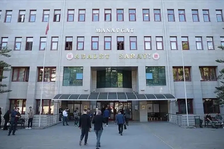 Manavgat davasında karar çıktı: Eski CHP’li başkana 45 yılı aşan hapis