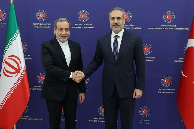 Bakan Fidan, İranlı mevkidaşı Arakçi ile görüştü