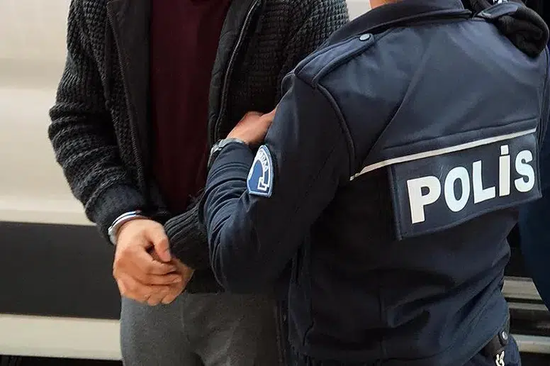 İstanbul merkezli 27 ildeki dolandırıcılık operasyonunda 89 şüpheli yakalandı