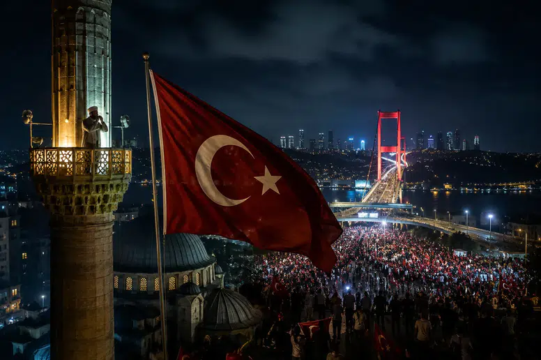 15 Temmuz gecesi bir milleti aynı safta buluşturan ses: Sela